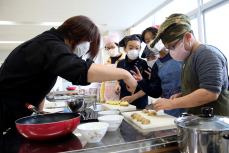 アドバイザーの助言、コラ、後ろちゃんと聞きなさい。