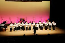 芸能発表「シニアコーラス『和』の会」