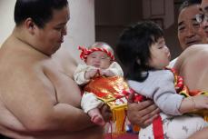 赤ちゃん相撲2