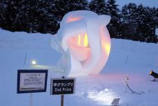 日本チームの雪像