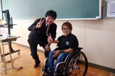 五十嵐氏と担任の石川先生