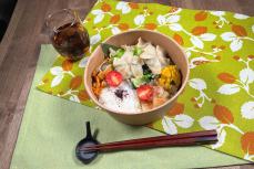 23日販売、おさかな餃子弁当