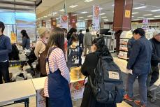 販売の様子3