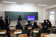 発表の様子2