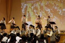 吹奏楽部の歓迎演奏