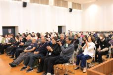 楽しそうな観客