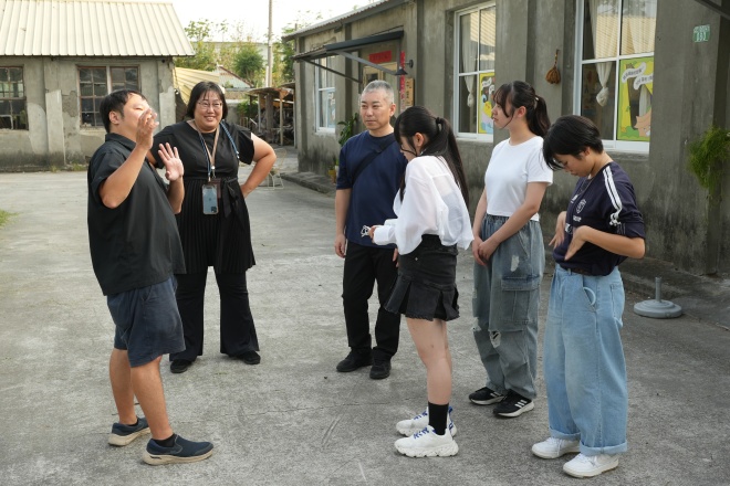 旗津島で行う地方創生についての説明をうける
